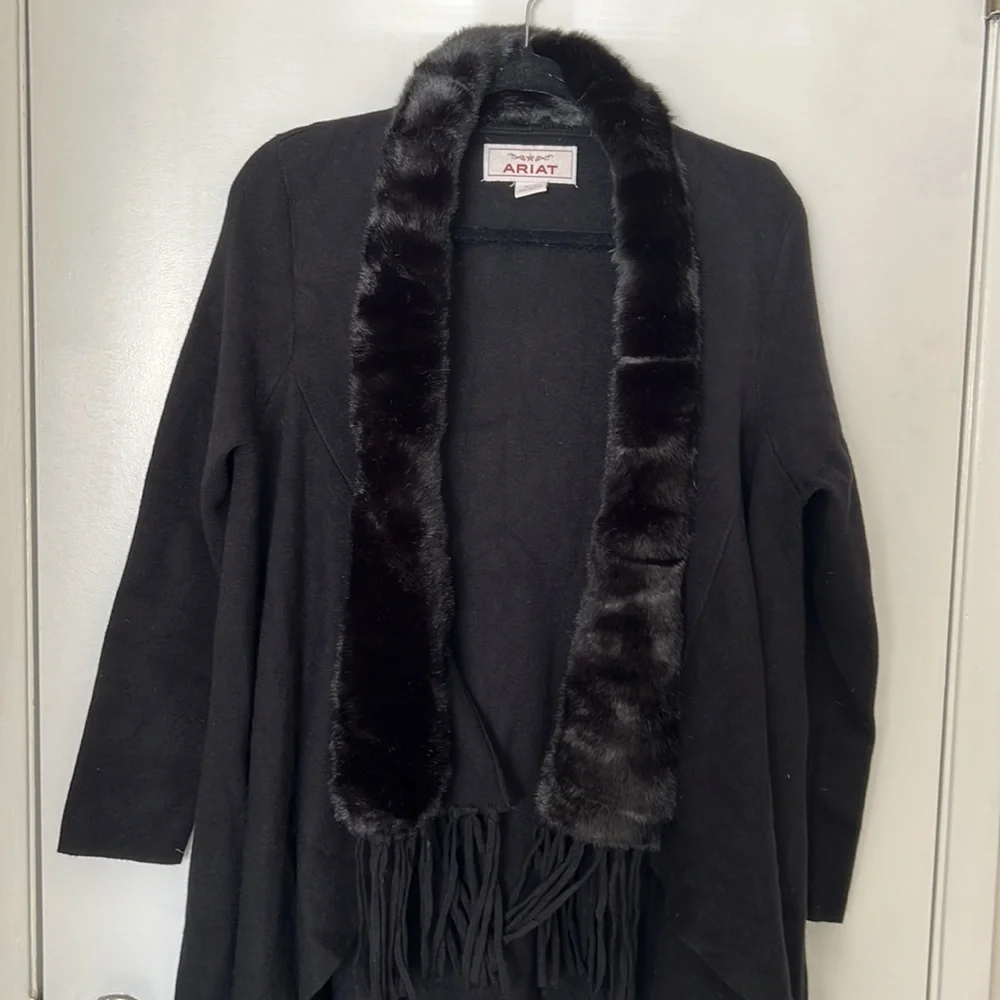 Ariat - faux fur/fringe open cardigan - Picture 4 of 6